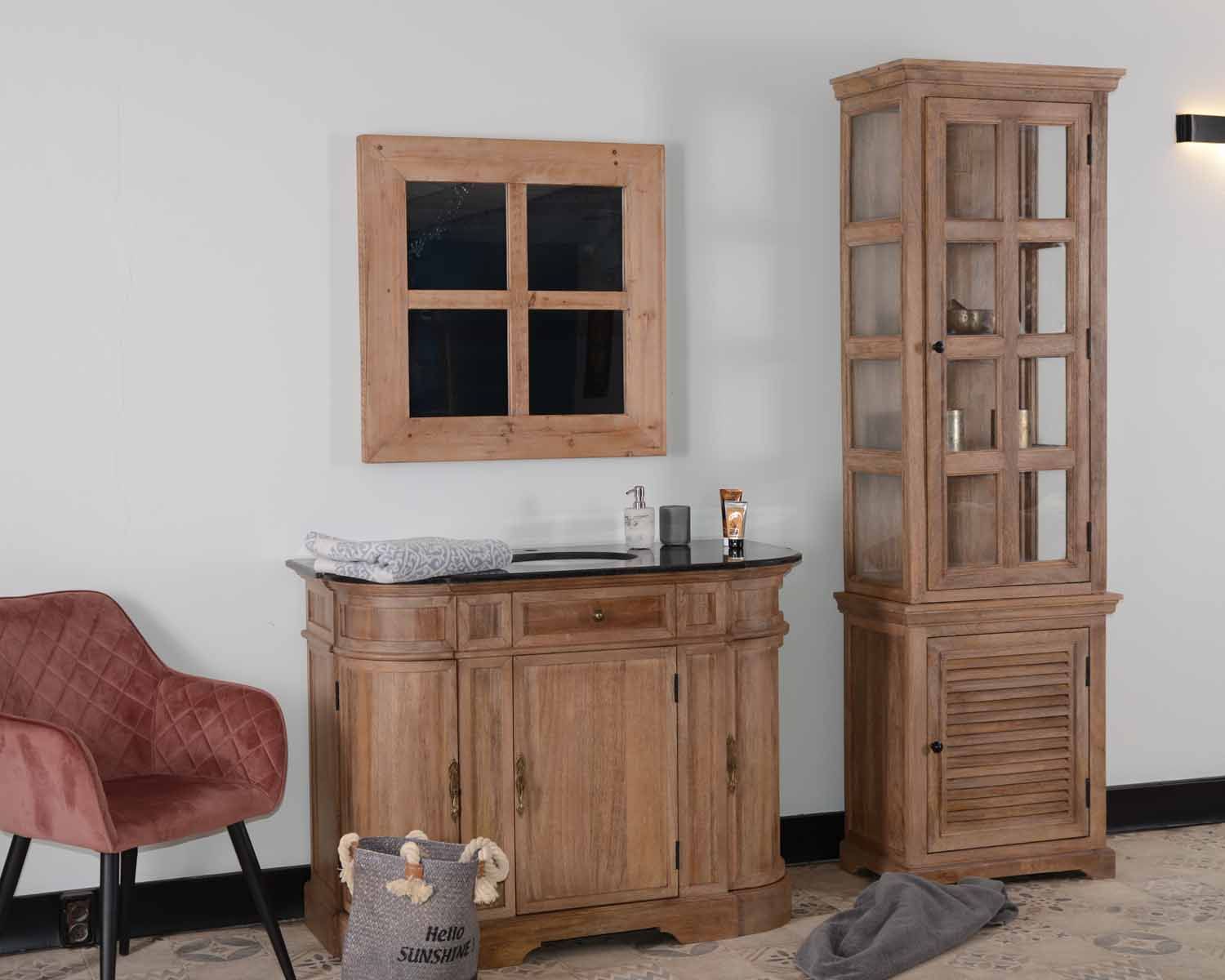 Mueble de baño de piedra con un lavabo de madera maciza redondeado «Églantine»