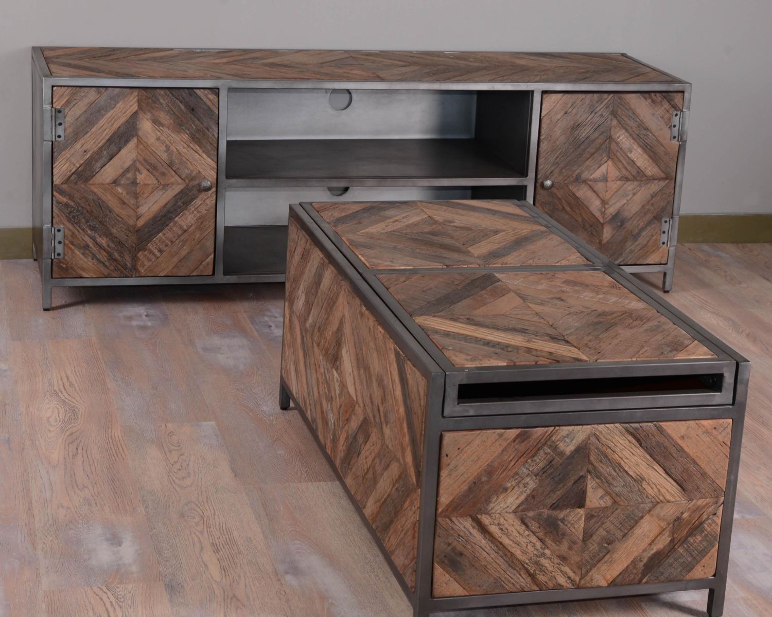 Mesa de centro tipo bar de metal y madera industrial de 100 cm «Wood»