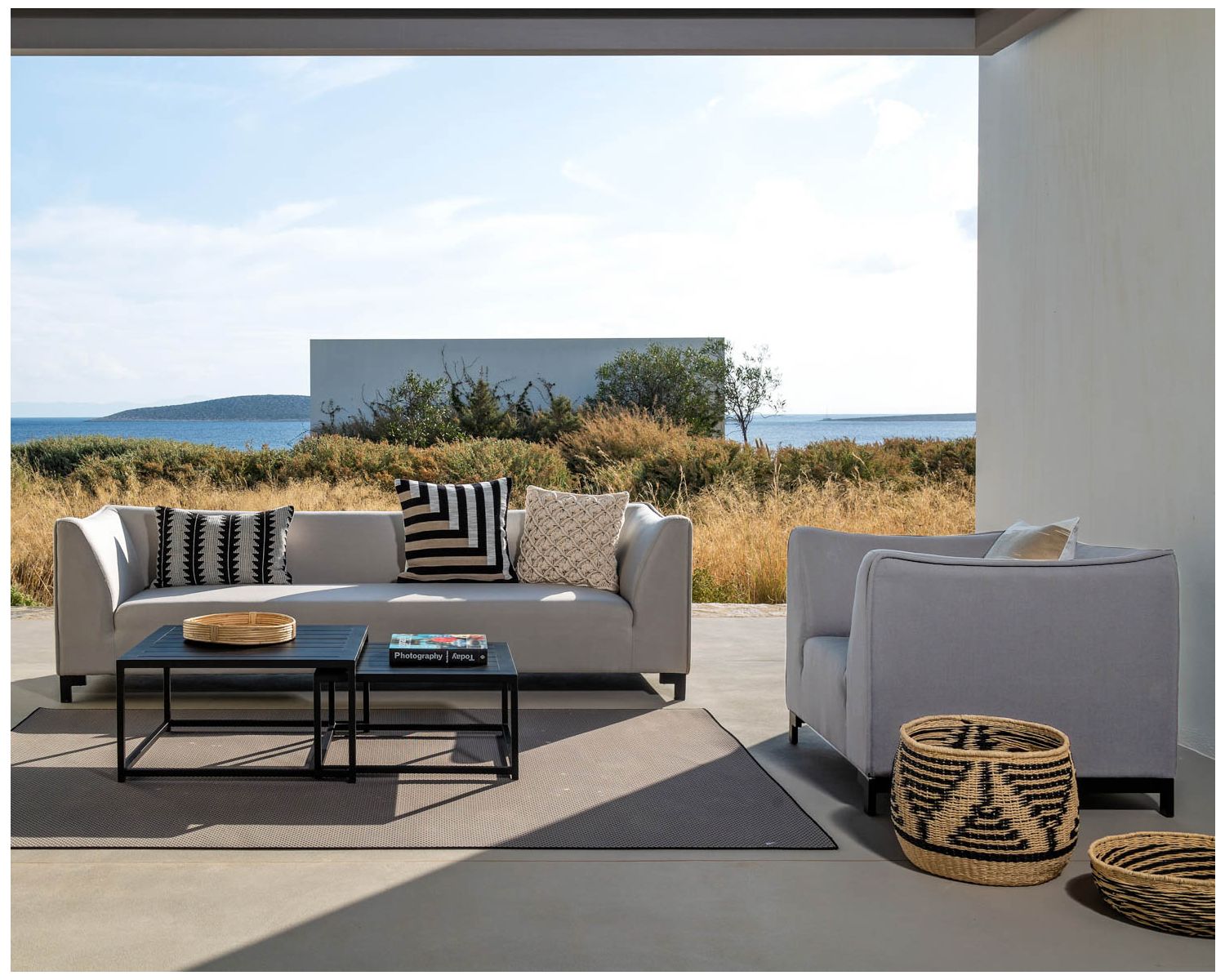 Conjunto de jardín acogedor de 3 piezas en tela Sunbrella gris claro «Andaman Island»