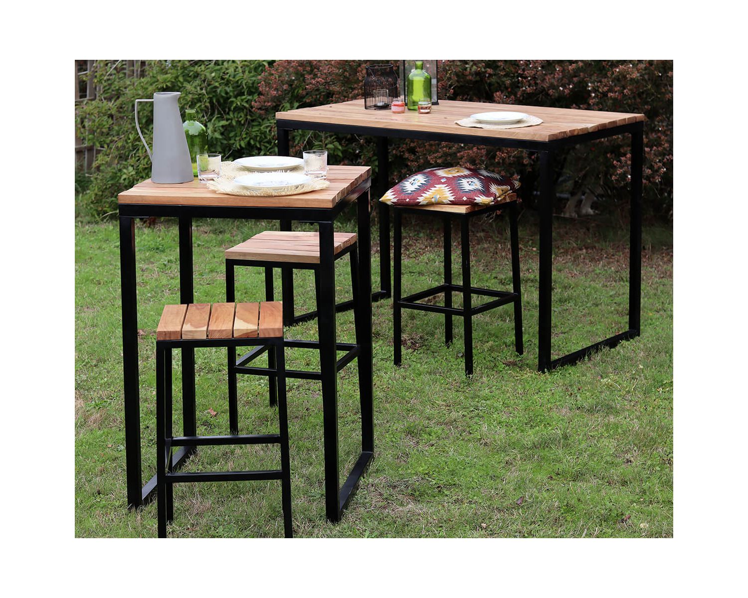 Mesa alta cuadrada de madera exótica de 70 x 70 cm «Garden»