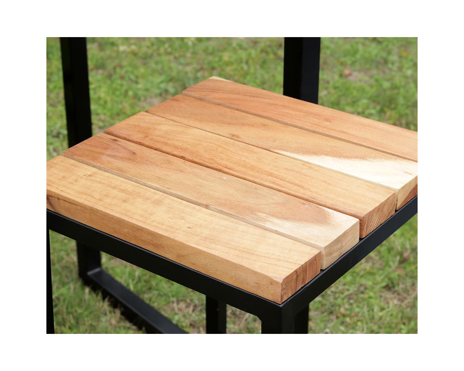 Taburete de bar de metal y madera exótica «Garden»