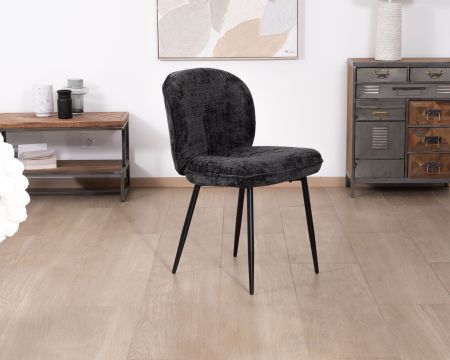 Lote de 2 sillas de comedor de diseño redondeado, con tapizado negro y patas de metal «Kinsac»