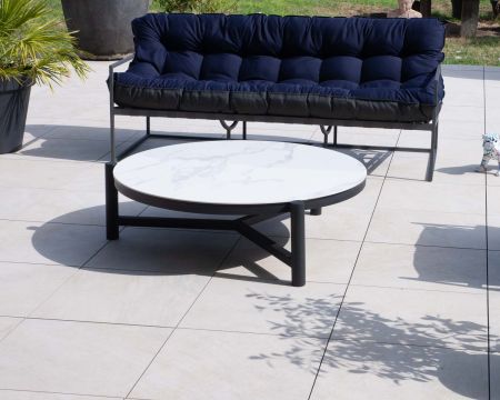 Mesa de centro redonda de cerámica y aluminio, diámetro 126 «Sokha Beach»