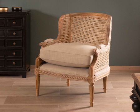 Sillón de mimbre y madera tallada con un estilo vintage chic «Legacy»