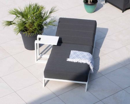 Tumbona de alta gama acolchada, gris oscuro y aluminio blanco «Terrasse»