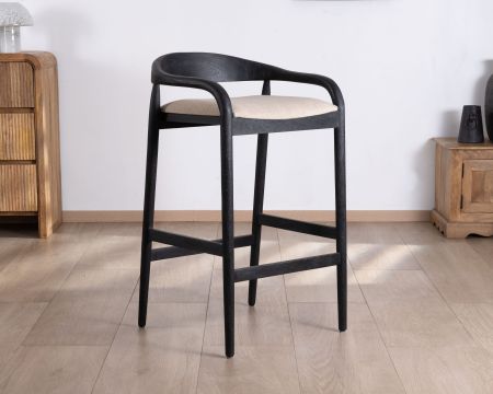 Taburete de bar negro de diseño con respaldo de madera y asiento acolchado «Vogue»