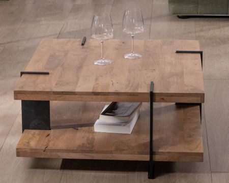 Mesa de centro de diseño con doble tablero cuadrado de madera y patas de metal «Marla»