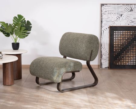 Sillón de diseño moderno en tejido bouclé de color caqui «Luno», con estructura de metal en color bronce