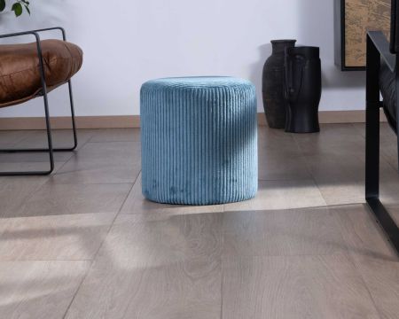 Lote de 2 pufs de color azul petróleo de terciopelo acanalado «Snaw», de 35 cm de diámetro