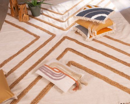 Alfombra beige de algodón decorada con yute trenzado, 120 x 180 cm, «Ethnic»