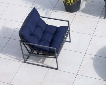 Sillón de jardín elegante y cómodo en azul oscuro y aluminio gris «Maluku Island»