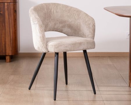 Lote de 2 sillas vintage de terciopelo acanalado en color blanco roto y patas de metal negro «Sonate»