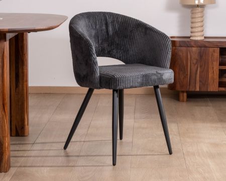 Lote de 2 sillas de comedor de pana antracita con patas de metal negro de estilo vintage «Sonate»