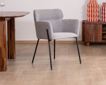 Lote de 2 sillas de comedor contemporáneas «Riméno» con tapizado gris y patas de metal 