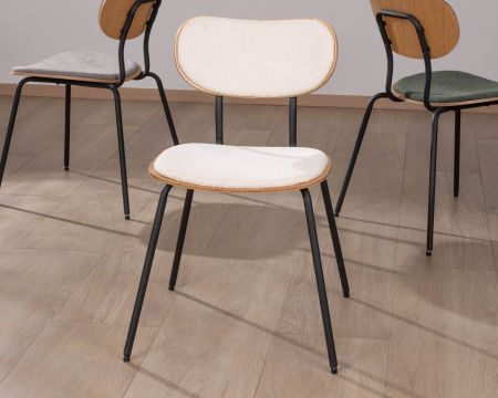 Lote de 4 sillas de comedor «Lino» de estilo retro en tela cruda