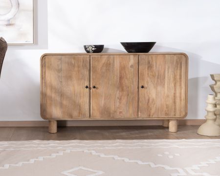 Aparador de 140 cm de estilo pop en madera de mango «Plume» con 3 puertas