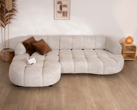 Sofá con extensión eléctrica y chaise longue «Syltan», en tejido de trama color blanco roto, ultracómodo