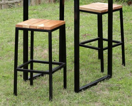 Taburete de bar de metal y madera exótica «Garden»