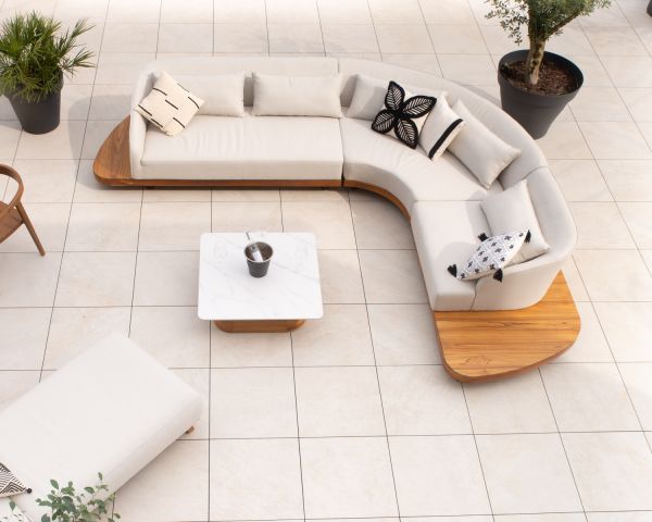 Mesa de centro de cerámica blanca y teca, 90 x 90 cm, «Haruku Island»