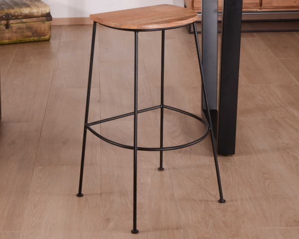 Taburete de bar de metal y madera «Caractère»
