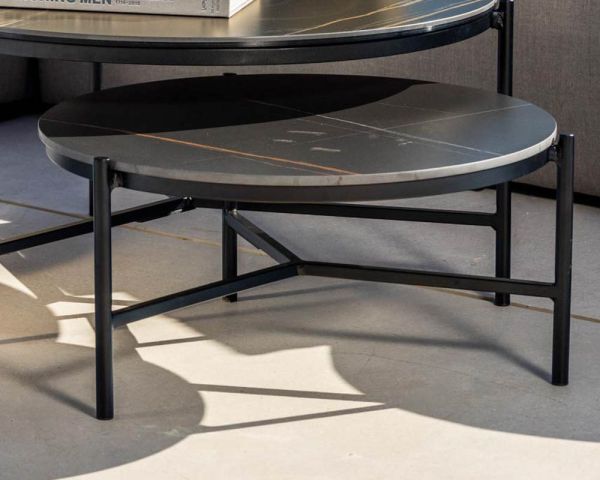 Mesa de centro redonda de aluminio con tablero de cerámica negro «Lazy Beach», de 62 cm de diámetro