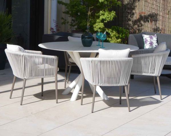 Lote de 2 sillas de jardín de diseño, de tela y aluminio color champán, modelo «Cheverny»