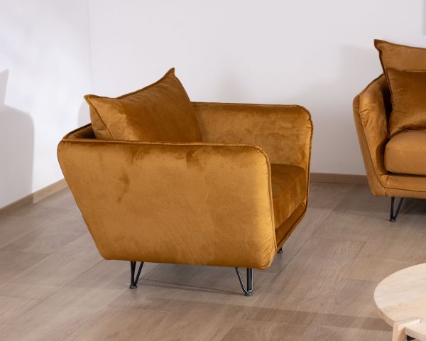 Sillón vintage de color ocre, de tela y metal, ultracómodo «Hasting»