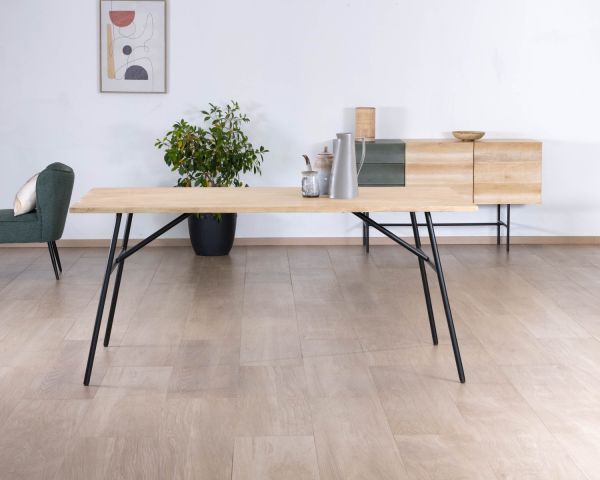 Mesa de comedor de estilo minimalista «japandi», con tablero de madera y patas de metal «Elegancy»