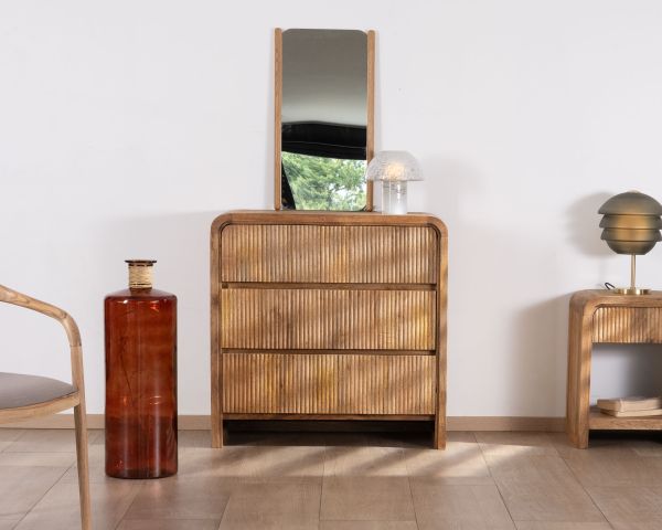 Cómoda de diseño retro con frentes acanalados «Céresto» y 3 cajones grandes