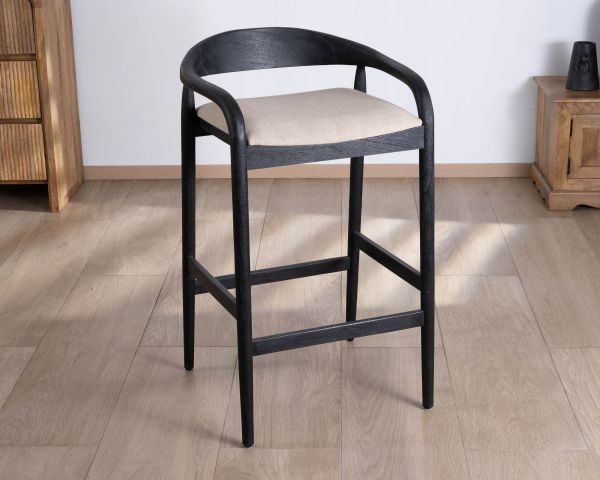 Taburete de bar negro de diseño con respaldo de madera y asiento acolchado «Vogue»