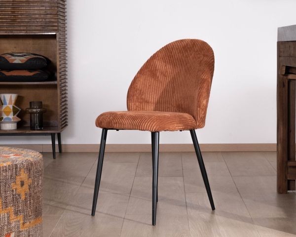 Juego de 4 sillas de comedor de pana color óxido «Bellot», de estilo retro