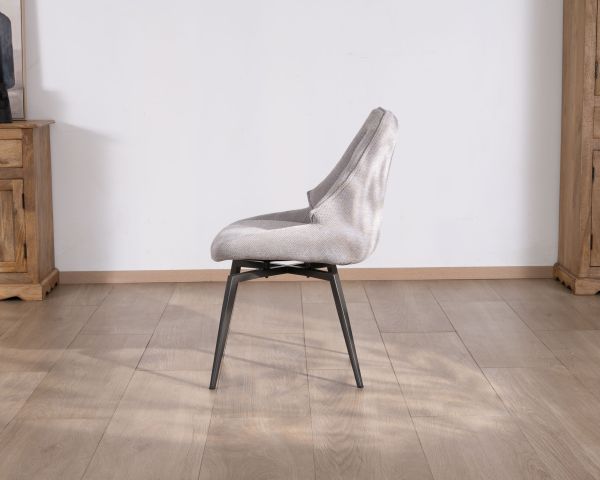 Lote de 2 sillas de comedor de diseño, con forma envolvente, en tela gris claro «Niko»