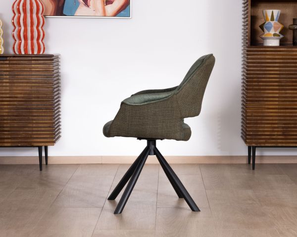 Lote de 2 sillones de comedor envolventes de tejido de doble textura en color verde «Chilko» con base giratoria de metal negro 