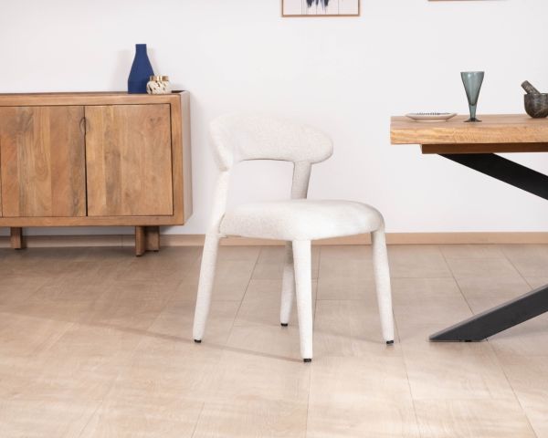 Lote de 2 sillas de diseño y cómodas, en tejido bouclé blanco «Amarello»