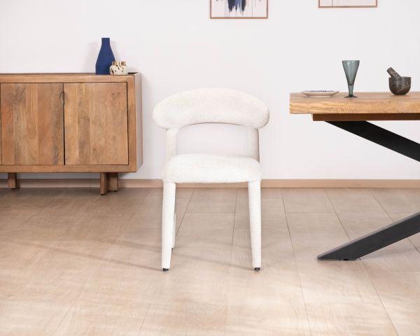 Lote de 2 sillas de diseño y cómodas, en tejido bouclé blanco «Amarello»
