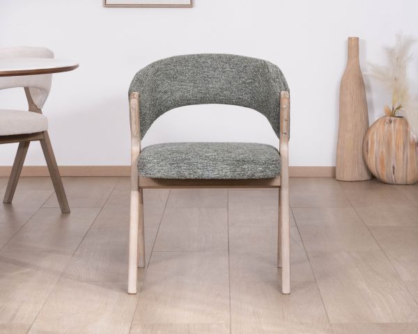 Juego de 2 sillas de comedor de estilo retro en color verde salvia «Kyara», de madera de caucho