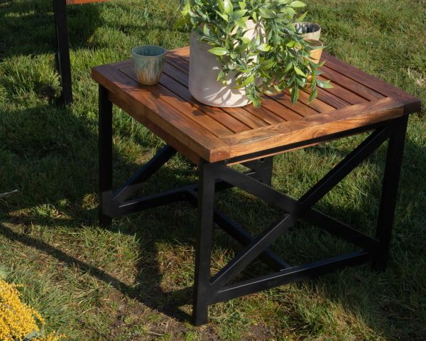 Mesita auxiliar cuadrada para exterior, de madera y metal, «Gardénia», 50 x 50 cm