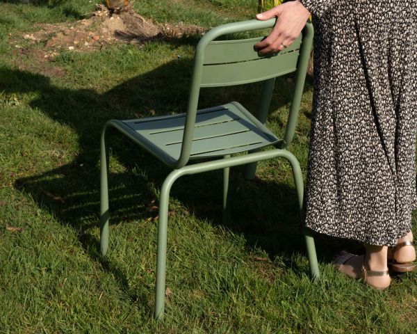 Silla de jardín de estilo vintage de metal verde «Horizon»