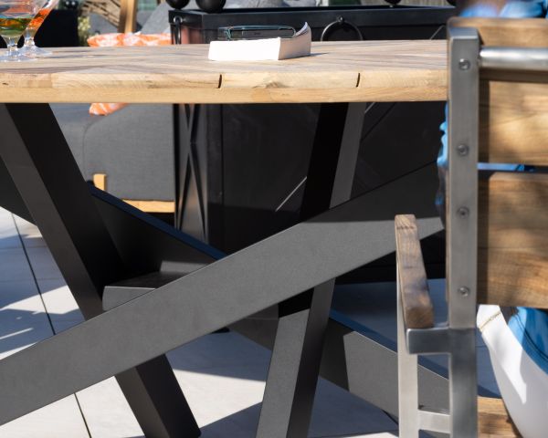 Mesa de jardín elíptica de 220 cm de teca «Hélios» con patas Mikado negras