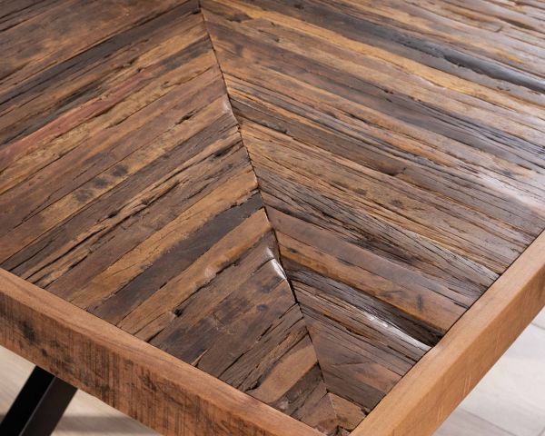 Mesa de comedor cuadrada de 140 cm de acacia, con acabado en espiga y patas cruzadas de metal negro «Géonidum»