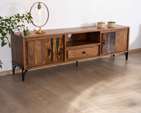 Mueble de televisión grande de 200 cm de estilo étnico con motivo de resina «Membatu», de acacia maciza y con patas de metal