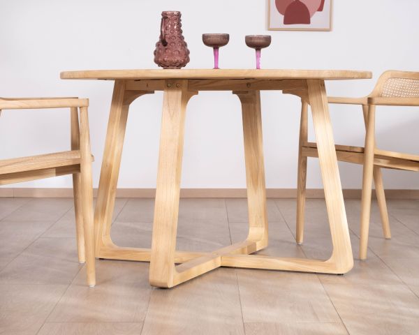 Mesa de comedor redonda de 120 cm con patas trapezoidales de madera blanqueada «Calypso»