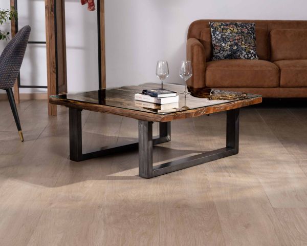 Mesa de salón cuadrada de madera reciclada natural, con tablero de cristal y patas en forma de U de color negro antiguo «Cidade»