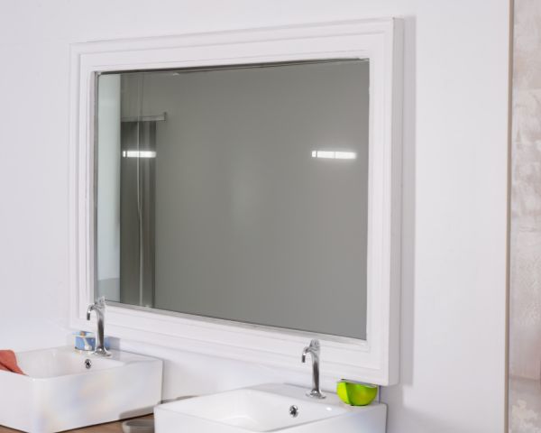 Espejo rectangular grande de 130 x 90 cm con marco de acacia blanca «Trégastel»