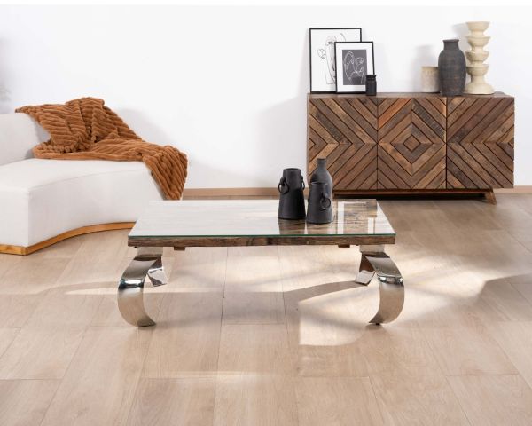 Mesa de centro rectangular de madera reciclada de estilo rústico, con tablero de cristal y patas de diseño de metal brillante color opio «Timber»