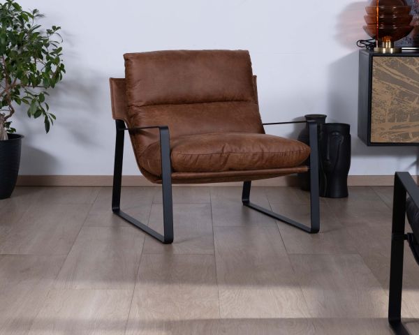 Sillón retro de tela color habano y metal negro «Torsten»
