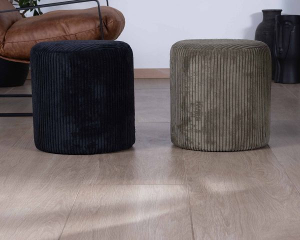 Lote de 2 pufs redondos pequeños de terciopelo acanalado de color caqui «Snaw», de 35 cm de diámetro
