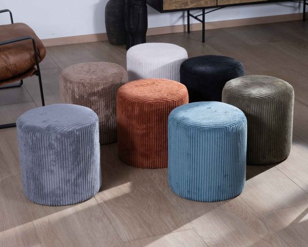 Lote de 2 pufs pequeños de color óxido, de terciopelo acanalado «Snaw», con un diámetro de 35 cm