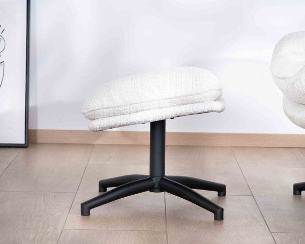 Sillón vintage con puf de tela blanca ultrasuave «Branson»