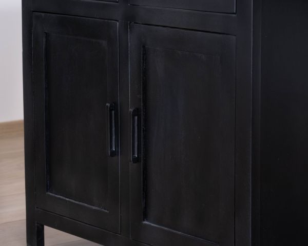 Isla de cocina negra con zona de comedor «Grand Chef» de madera de mango y granito